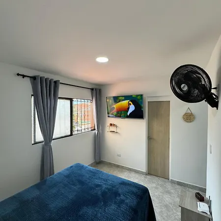 Casa San Miguel 101 Apartment Medellin Exterior photo